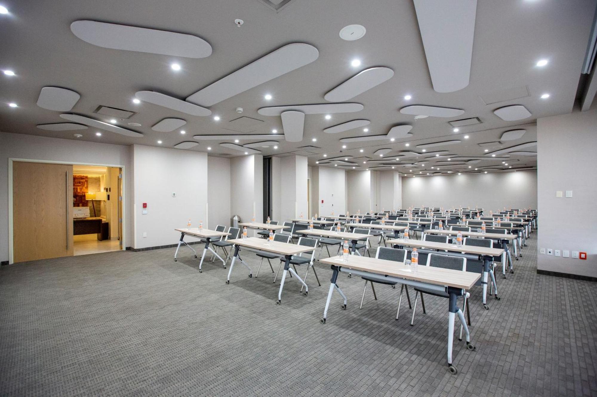 Metria Hotel León Eksteriør bilde Meeting room